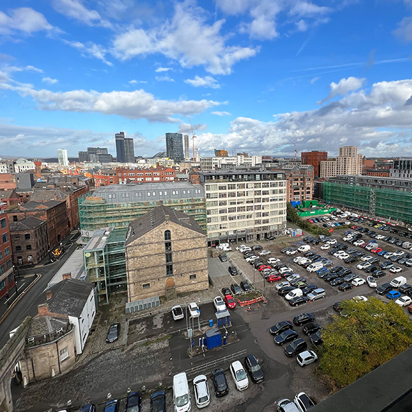 city centre hotels manchester with parking